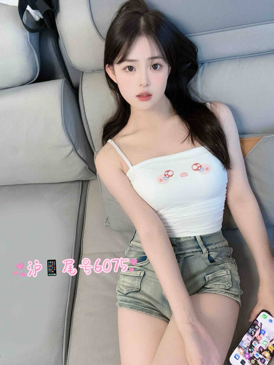 上海花千坊茶艺师知夏